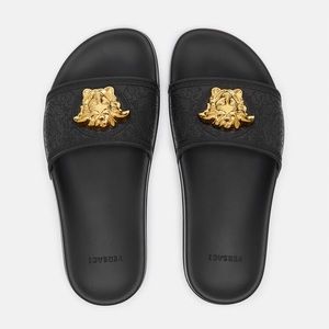 VERSACE PALAZZO POOL SLIDES